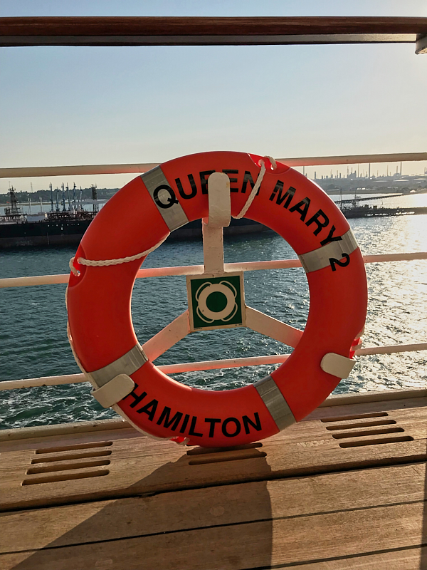 QueenMary2 18 010